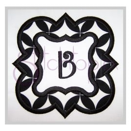 Quatrefoil Wave Applique Frame